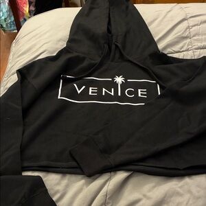 ONE OF A KIND Black Venice cropped Hoodie